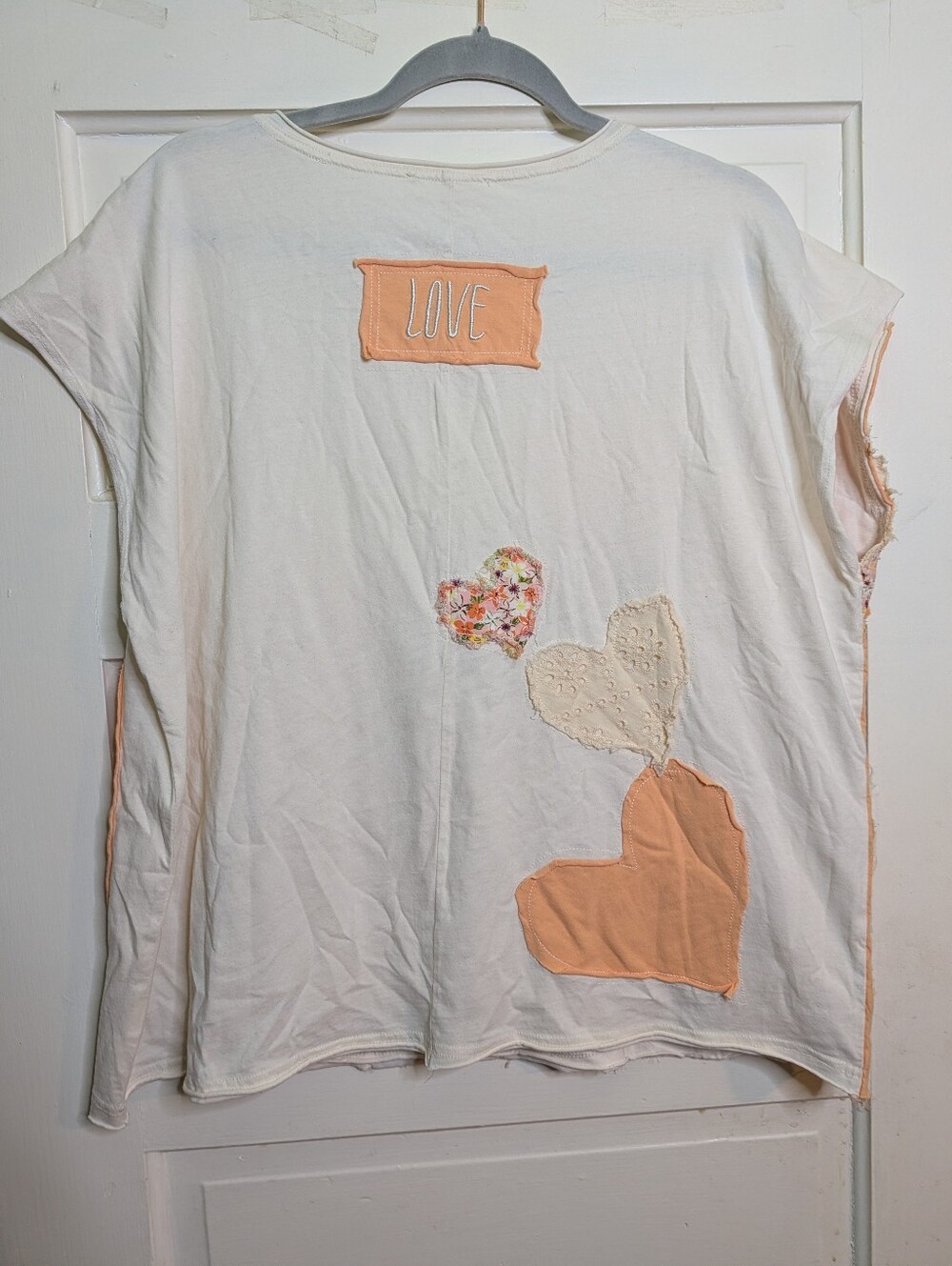 Oli & Hali Patchwork Heart Appliqué Boho Artsy Top Small Oversized - Picture 6 of 9
